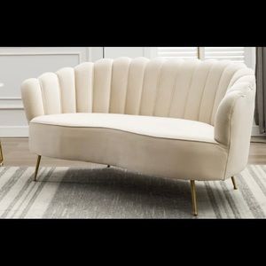 Chesterfield Loveseat